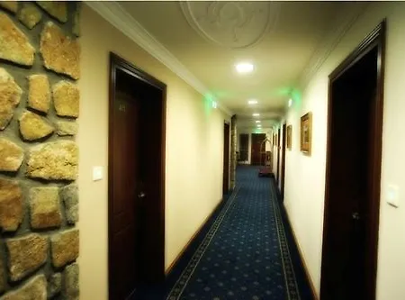 Отель Afkos Grammos Boutique 4*