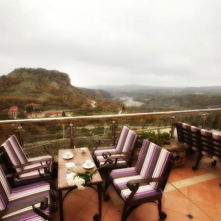 Afkos Grammos Boutique Hotel